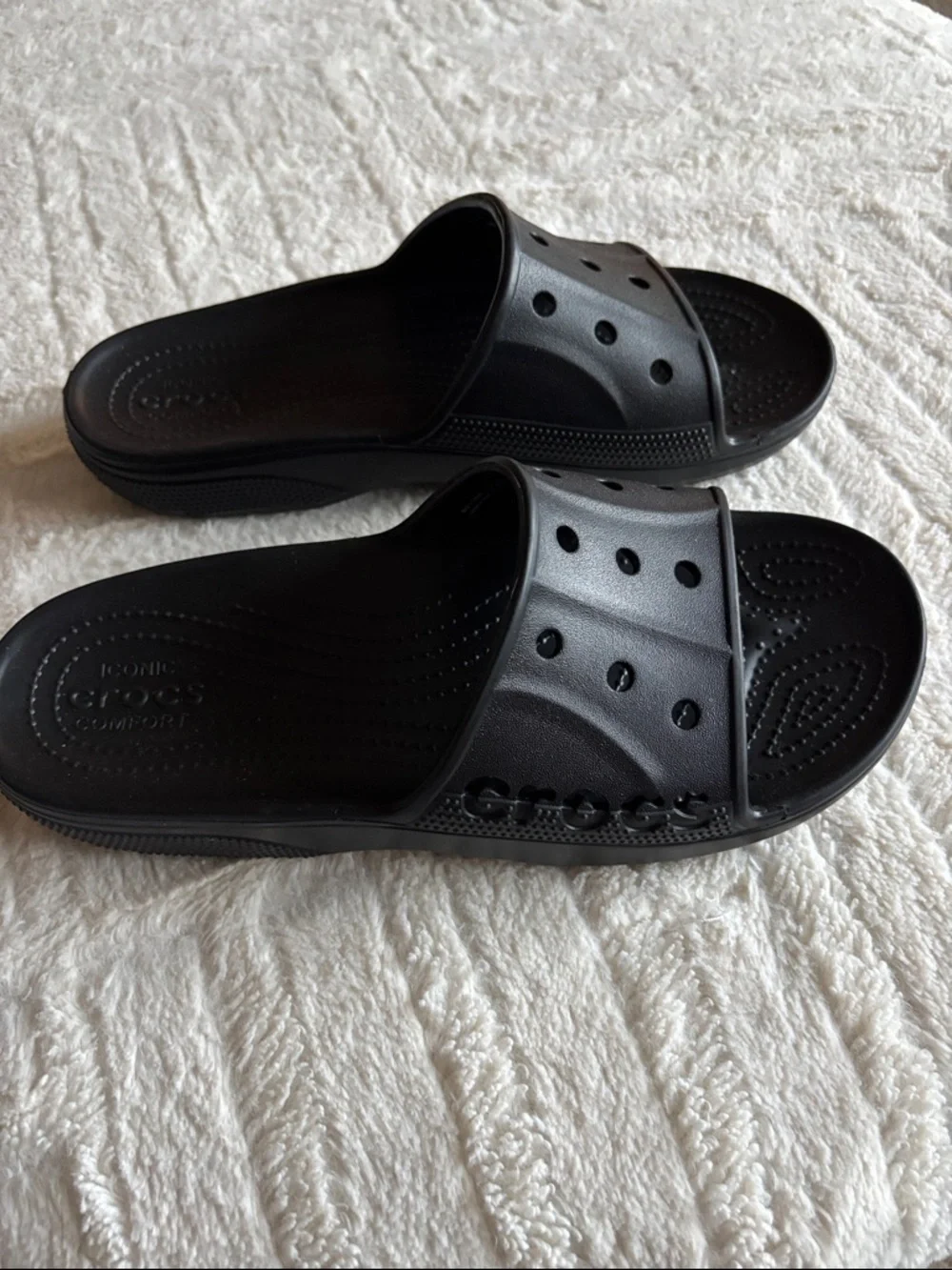 Crocs Baya II Adult Slides Sandals‎ Black womens 10 / Men’s 8 Beach Pool Summer
